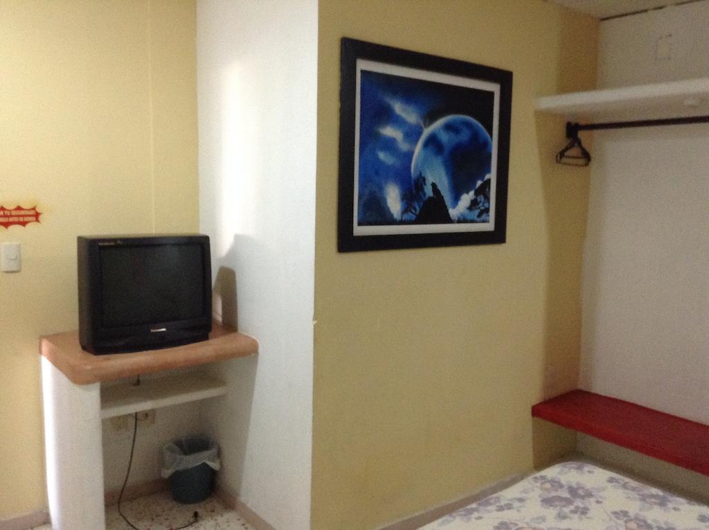 Hotel Arturo'S Сиуатанехо Экстерьер фото