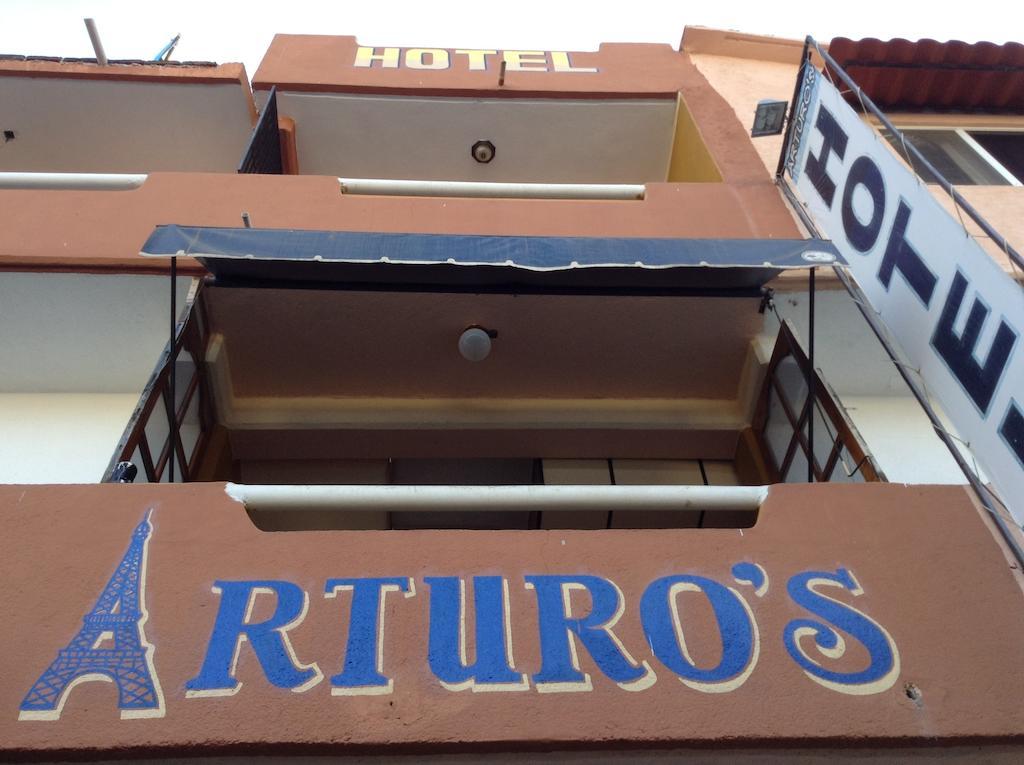 Hotel Arturo'S Сиуатанехо Экстерьер фото