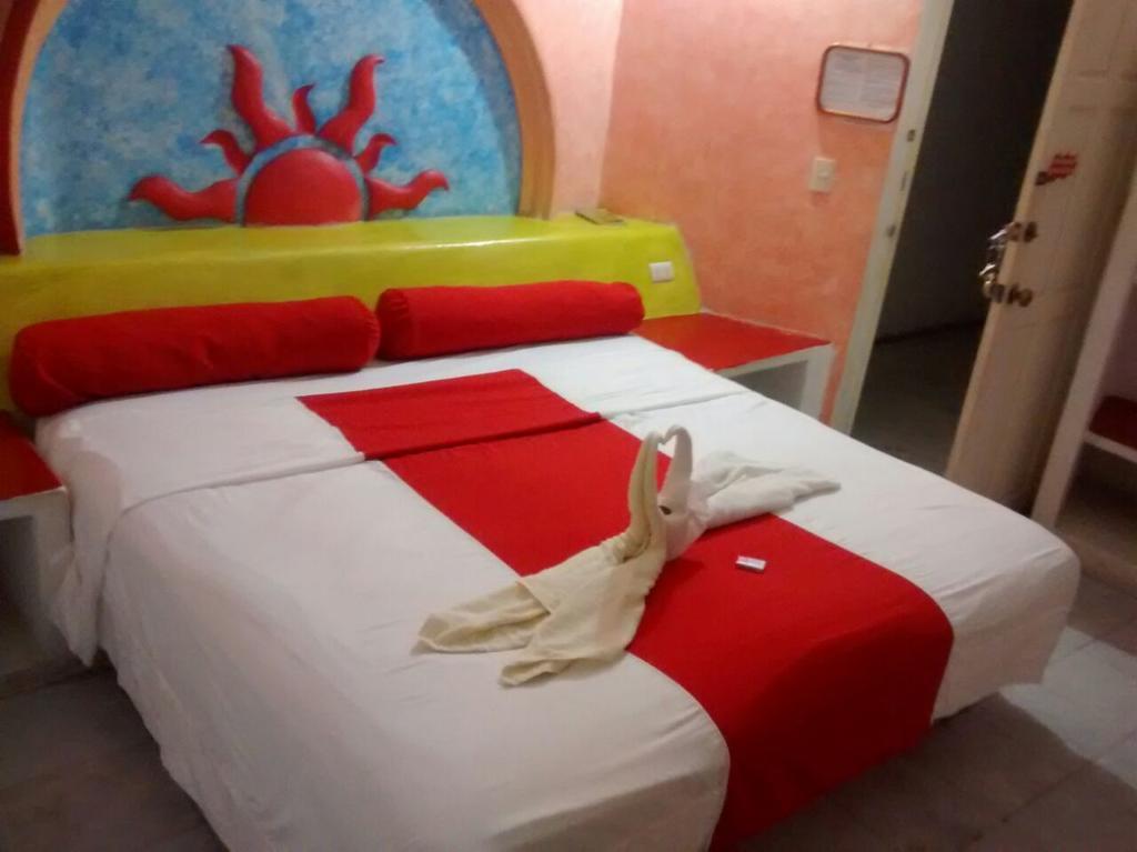 Hotel Arturo'S Сиуатанехо Экстерьер фото